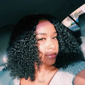 Meet your Posher, Ariel